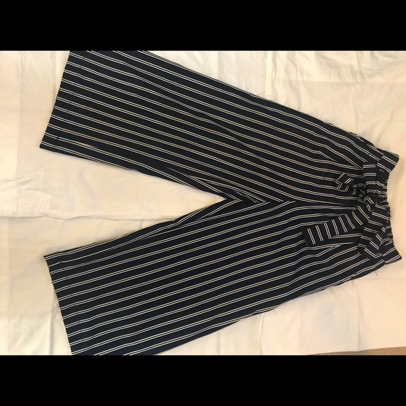 Lose stripped pants